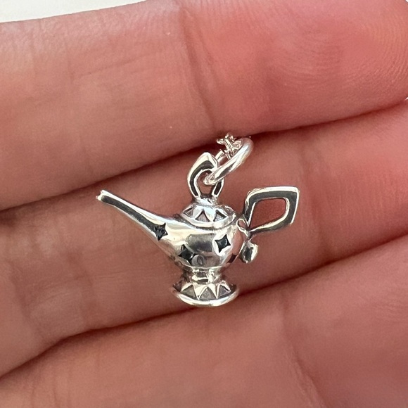 PANDORA Disney Aladdin Magic Lamp Necklace - Picture 2 of 9
